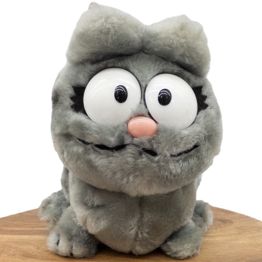 Vintage 1983 Nermal Cat Garfield Stuffed Animal Plush Toy